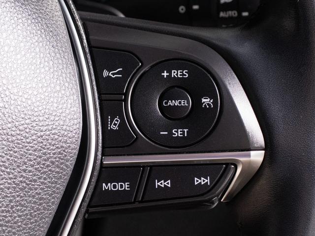 クラウンハイブリッド ＲＳアドバンス　後期型（サンルーフ）（リヤコンフォートＰＫＧ）（モデリスタ１９インチＡＷ）（黒本革シート）（フルエアロ）（パノラミックビューモニター）セーフティセンス　シーケンシャルウィンカー　デジタルインナーミラー（12枚目）