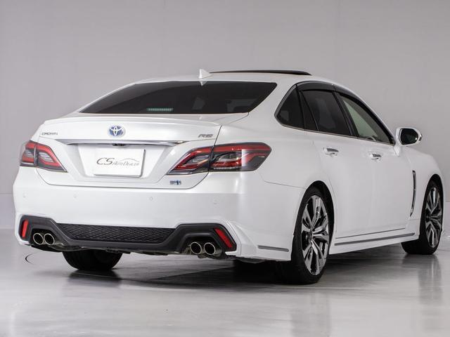 クラウンハイブリッド ＲＳアドバンス　後期型（サンルーフ）（リヤコンフォートＰＫＧ）（モデリスタ１９インチＡＷ）（黒本革シート）（フルエアロ）（パノラミックビューモニター）セーフティセンス　シーケンシャルウィンカー　デジタルインナーミラー（22枚目）