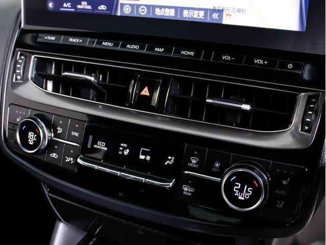 クラウンハイブリッド ＲＳアドバンス　後期型（禁煙車）（黒本革シート）（フルエアロ）（トヨタセーフティセンス）１２．３インチＳＤナビ　衝突軽減ブレーキ　踏み間違い防止機能　車線逸脱抑制ＬＴＡ　オートハイビーム　シーケンシャルウィンカー（48枚目）