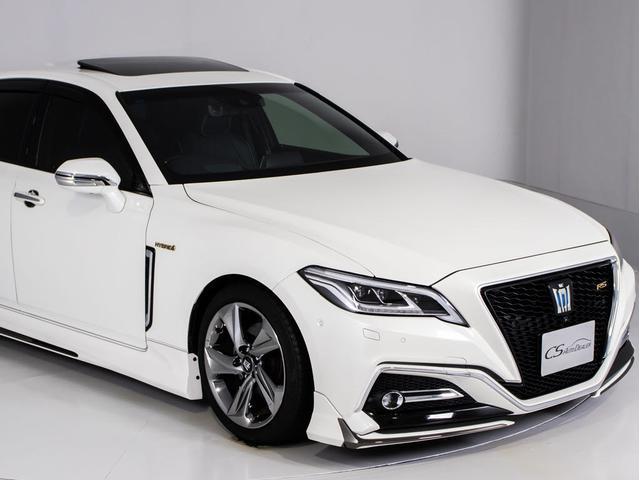 クラウンハイブリッド ＲＳアドバンス　（サンルーフ）（モデリスタフルエアロ＆マフラー）（黒本革シート）（パノラミックビューモニター）（セーフティパッケージプラス）衝突軽減ブレーキ　踏み間違い防止機能　車線逸脱抑制ＬＴＡ　シーケンシャル（6枚目）