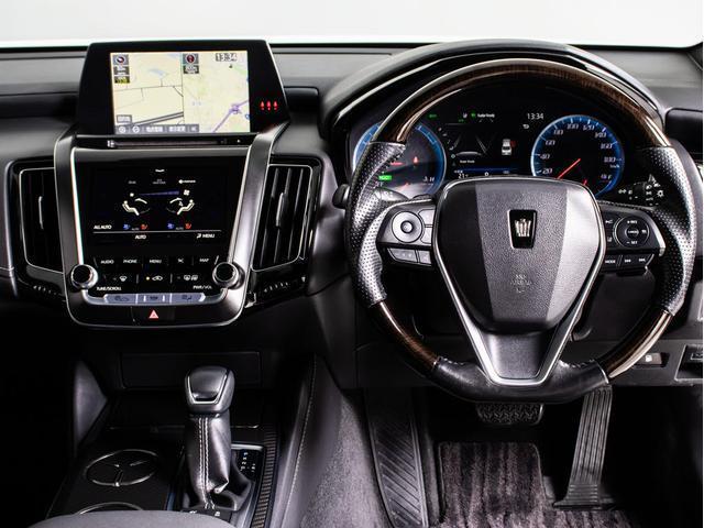 クラウンハイブリッド ＲＳアドバンス　（サンルーフ）（モデリスタフルエアロ＆マフラー）（黒本革シート）（パノラミックビューモニター）（セーフティパッケージプラス）衝突軽減ブレーキ　踏み間違い防止機能　車線逸脱抑制ＬＴＡ　シーケンシャル（35枚目）