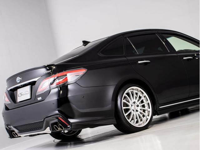 クラウンハイブリッド ＲＳアドバンス　（禁煙車）（黒本革シート）（パノラミックビューモニター）（マーベリック１９インチアルミ）（ＴＲＤエアロ）（セーフティパッケージプラス）衝突軽減ブレーキ　踏み間違い防止機能　車線逸脱抑制ＬＴＡ（24枚目）