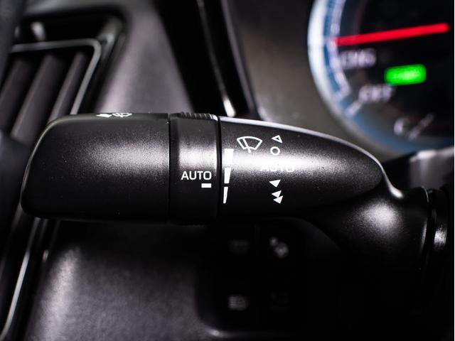 クラウンハイブリッド ＲＳアドバンス　（禁煙車）（黒本革シート）（パノラミックビューモニター）（マーベリック１９インチアルミ）（ＴＲＤエアロ）（セーフティパッケージプラス）衝突軽減ブレーキ　踏み間違い防止機能　車線逸脱抑制ＬＴＡ（47枚目）