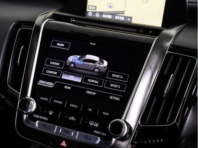 クラウンハイブリッド ＲＳアドバンス　（禁煙車）（黒本革シート）（パノラミックビューモニター）（マーベリック１９インチアルミ）（ＴＲＤエアロ）（セーフティパッケージプラス）衝突軽減ブレーキ　踏み間違い防止機能　車線逸脱抑制ＬＴＡ（50枚目）