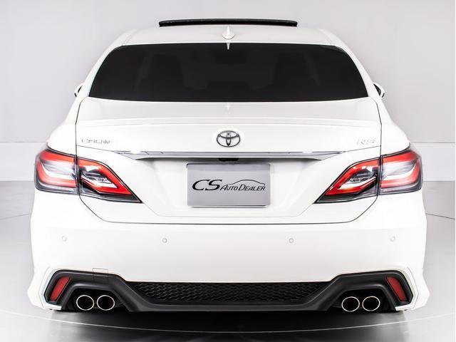 クラウンハイブリッド ＲＳアドバンス　（サンルーフ）（白本革シート）（パノラミックビューモニター）（フルエアロ）デジタルインナーミラー　シーケンシャルウィンカー　セーフティＰＫＧ＋　パーキングアシスト　衝突軽減　踏み間違い防止機能（11枚目）