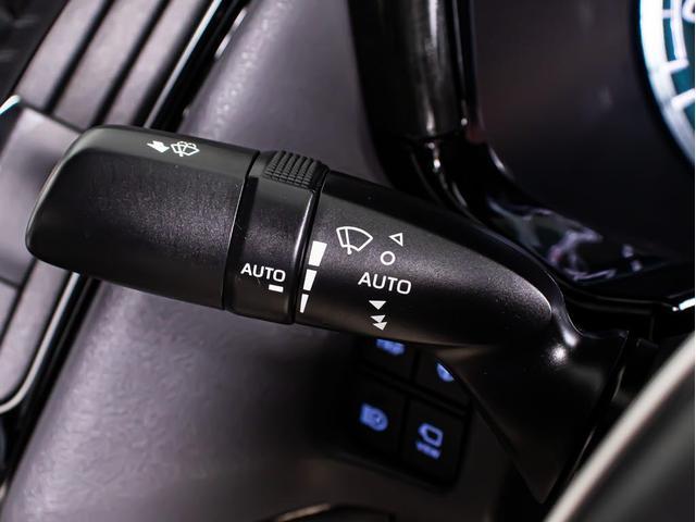 クラウンハイブリッド ＲＳアドバンス　（サンルーフ）（白本革シート）（パノラミックビューモニター）（フルエアロ）デジタルインナーミラー　シーケンシャルウィンカー　セーフティＰＫＧ＋　パーキングアシスト　衝突軽減　踏み間違い防止機能（48枚目）