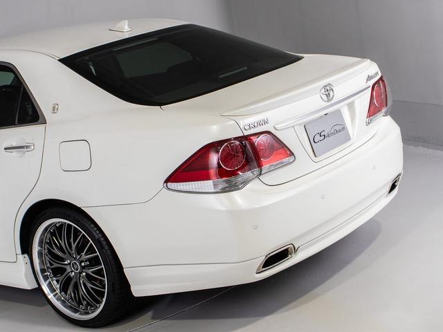 クラウン ２．５アスリート　アニバーサリーエディション　後期型（禁煙車）（特別仕様車）（専用黒本革シート）（新品２０インチアルミ）（新品タイヤ）（フルエアロ）（クリアランスソナー）専用インテリア＆エクステリア　Ｂｌｕｅｔｏｏｔｈ対応　レギュラーガソリン仕様（20枚目）