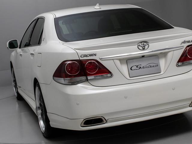 クラウン ２．５アスリート　アニバーサリーエディション　後期型（禁煙車）（特別仕様車）（専用黒本革シート）（新品２０インチアルミ）（新品タイヤ）（フルエアロ）（クリアランスソナー）専用インテリア＆エクステリア　Ｂｌｕｅｔｏｏｔｈ対応　レギュラーガソリン仕様（22枚目）