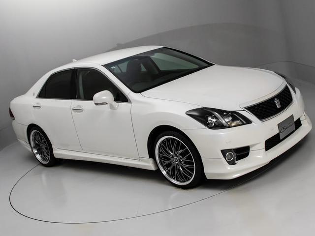 クラウン ２．５アスリート　アニバーサリーエディション　後期型（禁煙車）（特別仕様車）（専用黒本革シート）（新品２０インチアルミ）（新品タイヤ）（フルエアロ）（クリアランスソナー）専用インテリア＆エクステリア　Ｂｌｕｅｔｏｏｔｈ対応　レギュラーガソリン仕様（72枚目）