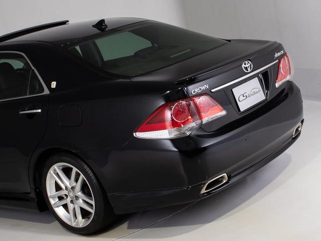 クラウン ２．５アスリート　プレミアムエディション　後期型（禁煙車）（サンルーフ）（専用本革シート）（フルエアロ）（クリアランスソナー）専用インテリア＆エクステリア　ブラックインナーヘッドライト　Ｂｌｕｅｔｏｏｔｈ対応　レギュラーガソリン仕様（22枚目）