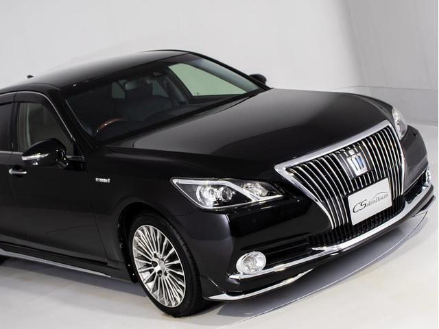 クラウンマジェスタ Ｆバージョン　後期型（禁煙車）（黒本革シート）（オプション１８インチアルミ）（フルエアロ）（セーフティセンス）衝突軽減ブレーキ　踏み間違い防止機能　車線逸脱抑制ＬＤＡ　ＢＳＭ　アダプティブハイビーム　後席ＶＩＰ仕様（5枚目）