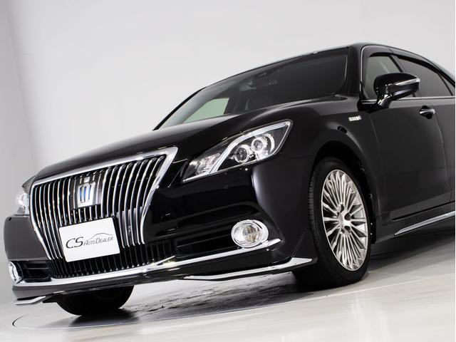 クラウンマジェスタ Ｆバージョン　後期型（禁煙車）（黒本革シート）（オプション１８インチアルミ）（フルエアロ）（セーフティセンス）衝突軽減ブレーキ　踏み間違い防止機能　車線逸脱抑制ＬＤＡ　ＢＳＭ　アダプティブハイビーム　後席ＶＩＰ仕様（22枚目）