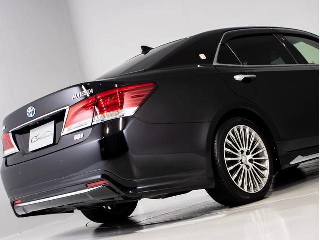 クラウンマジェスタ Ｆバージョン　後期型（禁煙車）（黒本革シート）（オプション１８インチアルミ）（フルエアロ）（セーフティセンス）衝突軽減ブレーキ　踏み間違い防止機能　車線逸脱抑制ＬＤＡ　ＢＳＭ　アダプティブハイビーム　後席ＶＩＰ仕様（23枚目）