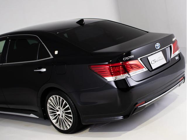 クラウンマジェスタ Ｆバージョン　後期型（禁煙車）（黒本革シート）（オプション１８インチアルミ）（フルエアロ）（セーフティセンス）衝突軽減ブレーキ　踏み間違い防止機能　車線逸脱抑制ＬＤＡ　ＢＳＭ　アダプティブハイビーム　後席ＶＩＰ仕様（24枚目）