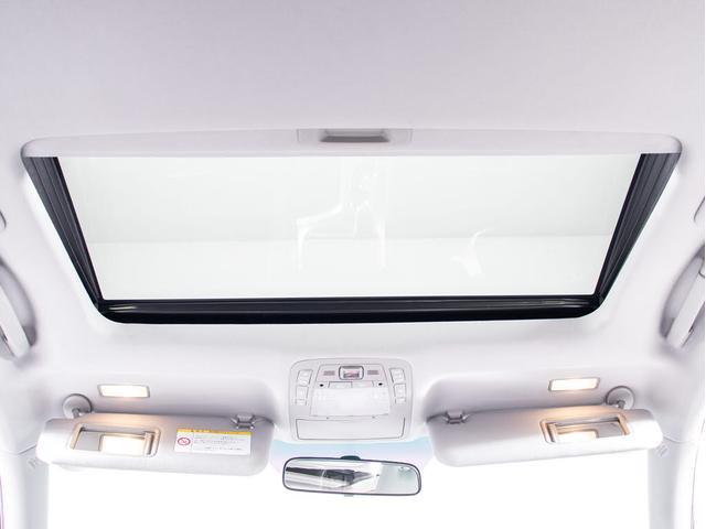 クラウン 2.5アスリート アニバーサリーエディション 後期型(サンルーフ)(黒本革シート)(ブリッツ車高調)(19インチアルミ)(フロントエアロ)(特別仕様車)専用インテリア&エクステリア Bluetooth対応 レギュラーガソリン仕様 HDDマルチナビ(5枚目)