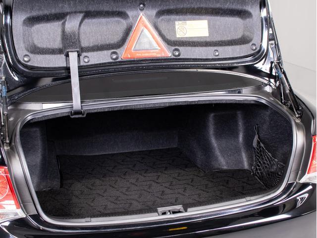 クラウン 2.5アスリート アニバーサリーエディション 後期型(サンルーフ)(黒本革シート)(ブリッツ車高調)(19インチアルミ)(フロントエアロ)(特別仕様車)専用インテリア&エクステリア Bluetooth対応 レギュラーガソリン仕様 HDDマルチナビ(28枚目)