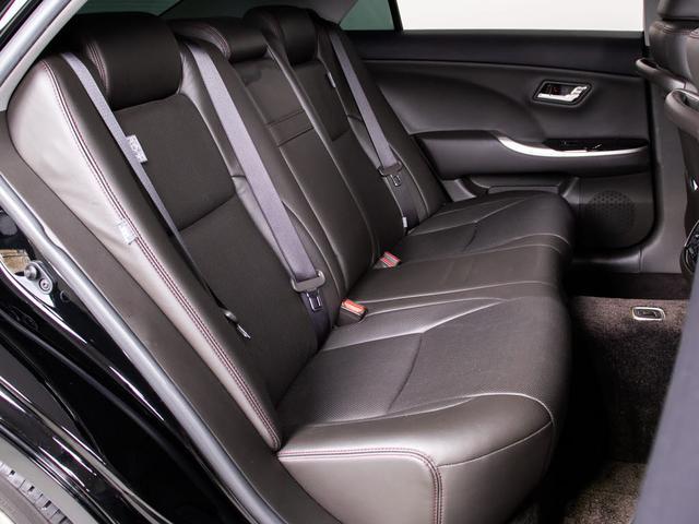 クラウン 2.5アスリート アニバーサリーエディション 後期型(サンルーフ)(黒本革シート)(ブリッツ車高調)(19インチアルミ)(フロントエアロ)(特別仕様車)専用インテリア&エクステリア Bluetooth対応 レギュラーガソリン仕様 HDDマルチナビ(33枚目)