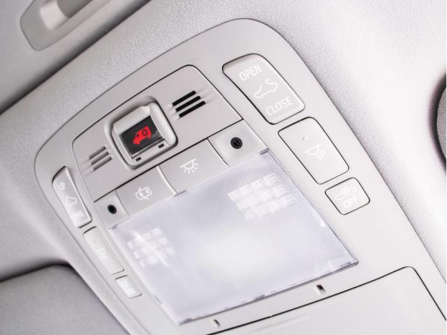 クラウン 2.5アスリート アニバーサリーエディション 後期型(サンルーフ)(黒本革シート)(ブリッツ車高調)(19インチアルミ)(フロントエアロ)(特別仕様車)専用インテリア&エクステリア Bluetooth対応 レギュラーガソリン仕様 HDDマルチナビ(47枚目)