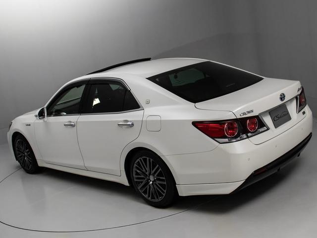 クラウンハイブリッド アスリートＳ　後期型（禁煙車）（サンルーフ）（黒本革シート）（オプション１８インチＡＷ）（トヨタセーフティセンス）衝突軽減ブレーキ　踏み間違い防止機能　レーダークルーズ　オートマチックハイビーム　車線逸脱抑制ＬＤＡ（26枚目）