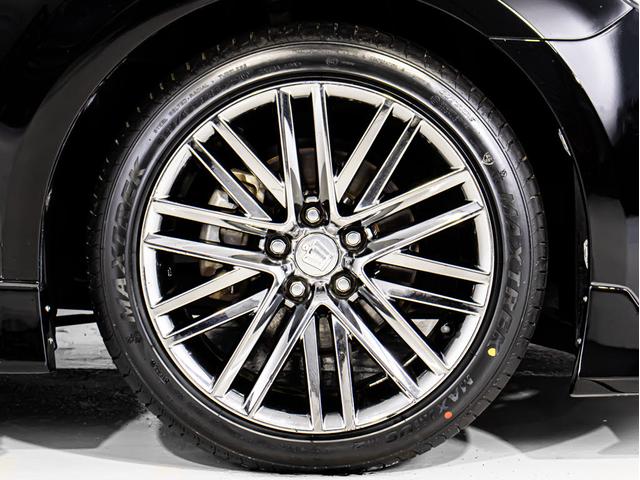 クラウンハイブリッド アスリートＳ　後期型（禁煙車）（フルエアロ）（オプション１８インチアルミ）（新品タイヤ）（黒革調シートカバー）ＳＤマルチナビ　Ｂｌｕｅｔｏｏｔｈ対応　レギューガソリン仕様　カラーバックカメラ　ＬＥＤヘッドライト（6枚目）