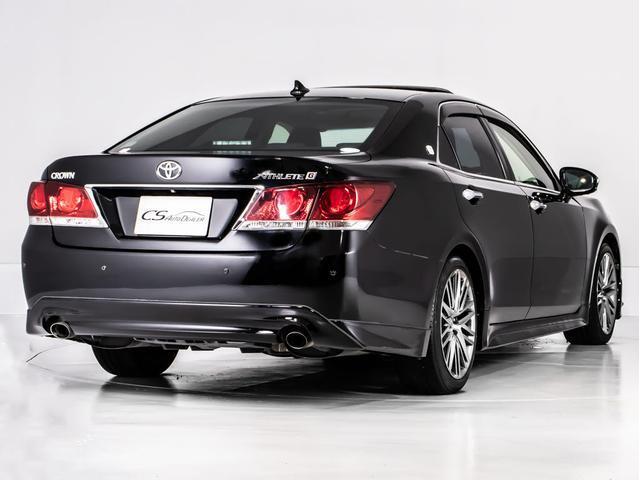 クラウン アスリートＧ　（サンルーフ）（パノラミックビューモニター）（黒本革シート）（スパッタリング１８インチアルミ）（フルエアロ）Ｂｌｕｅｔｏｏｔｈ　アダプティブハイビーム　シートメモリー　衝突軽減　踏み間違い防止機能（17枚目）