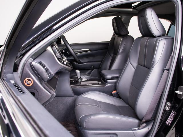 クラウン アスリートＧ　（サンルーフ）（パノラミックビューモニター）（黒本革シート）（スパッタリング１８インチアルミ）（フルエアロ）Ｂｌｕｅｔｏｏｔｈ　アダプティブハイビーム　シートメモリー　衝突軽減　踏み間違い防止機能（33枚目）