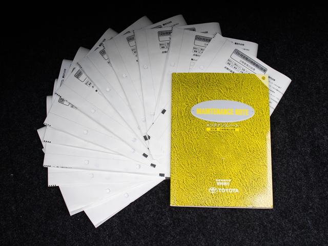 クラウンハイブリッド アスリートS ジャパンカラーセレクション白夜グレーメタリック(黒本革シート)(オプション18インチアルミ)(フルエアロ)(点検記録簿14枚)エアシート Blutooth対応 レギュラーガソリン仕様(5枚目)