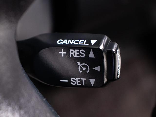 クラウンハイブリッド アスリートS ジャパンカラーセレクション白夜グレーメタリック(黒本革シート)(オプション18インチアルミ)(フルエアロ)(点検記録簿14枚)エアシート Blutooth対応 レギュラーガソリン仕様(16枚目)