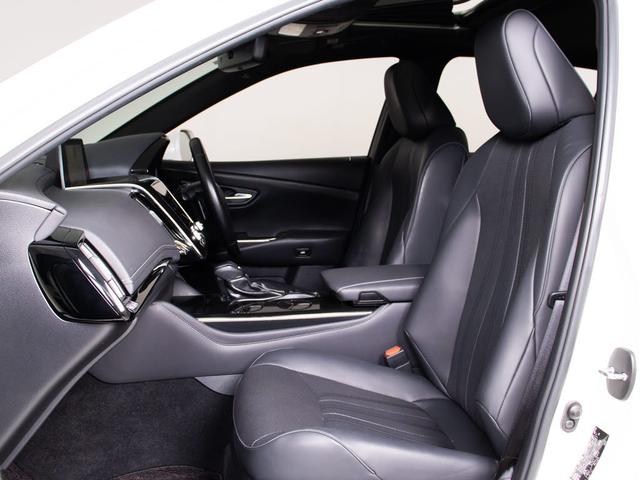 クラウンハイブリッド Ｓ　Ｃパッケージ　（禁煙車）（サンルーフ）（黒本革シート）（パノラミックビューモニタ）（オプション１８インチアルミ）（セーフティセンス）衝突軽減ブレーキ　踏み間違い防止機能　車線逸脱抑制機能ＬＴＡ　オートハイビーム（37枚目）