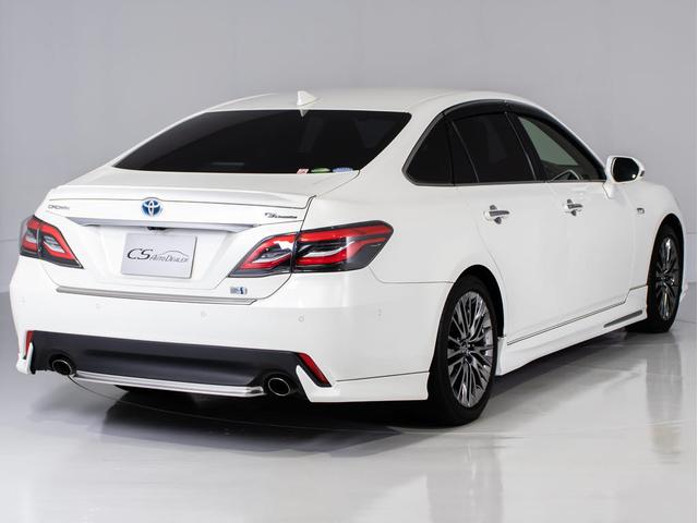 クラウンハイブリッド Ｇ－エグゼクティブ　（禁煙車）（ワンオーナー）（黒本革シート）（ＴＲＤフルエアロ）（パノラミックビューモニター）セーフティＰＫＧ＋　衝突軽減ブレーキ　踏み間違い防止機能　車線逸脱抑制ＬＴＡ　デジタルインナーミラー（20枚目）