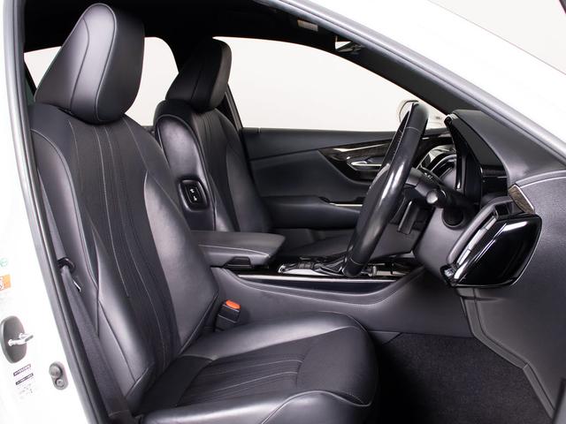 クラウンハイブリッド Ｇ－エグゼクティブ　（禁煙車）（ワンオーナー）（黒本革シート）（ＴＲＤフルエアロ）（パノラミックビューモニター）セーフティＰＫＧ＋　衝突軽減ブレーキ　踏み間違い防止機能　車線逸脱抑制ＬＴＡ　デジタルインナーミラー（37枚目）