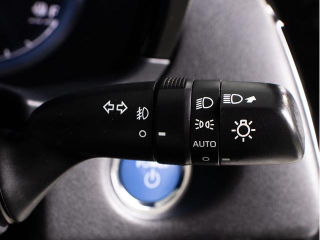 クラウンハイブリッド Ｇ－エグゼクティブ　（禁煙車）（ワンオーナー）（黒本革シート）（ＴＲＤフルエアロ）（パノラミックビューモニター）セーフティＰＫＧ＋　衝突軽減ブレーキ　踏み間違い防止機能　車線逸脱抑制ＬＴＡ　デジタルインナーミラー（45枚目）