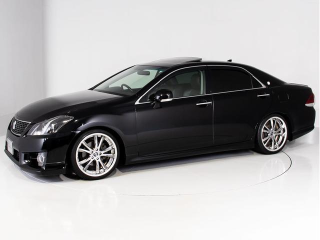 クラウン 2.5アスリート アニバーサリーエディション 後期型(サンルーフ)(黒本革シート)(ブリッツ車高調)(19インチアルミ)(フロントエアロ)(特別仕様車)専用インテリア&エクステリア Bluetooth対応 レギュラーガソリン仕様 HDDマルチナビ(12枚目)