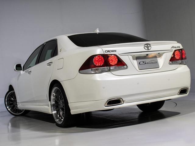 クラウン 2.5アスリート アニバーサリーエディション 後期型(禁煙車)(特別仕様車)(専用黒本革シート)(新品20インチアルミ)(新品タイヤ)(フルエアロ)(クリアランスソナー)専用インテリア&エクステリア Bluetooth対応 レギュラーガソリン仕様(16枚目)