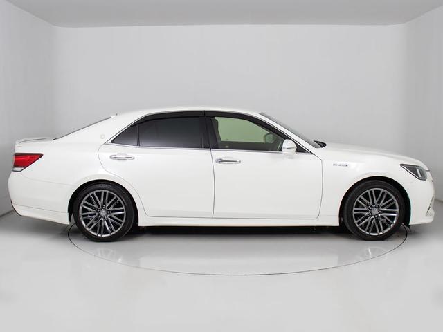 クラウンハイブリッド アスリートS (18インチスパッタリングアルミホイール)(レーダークルーズ)(プリクラッシュ)(クリアランスソナー)(シートヒーター)(ステアリングヒーター)(SDマルチナビ)(Bluetooth)(バックカメラ)(18枚目)