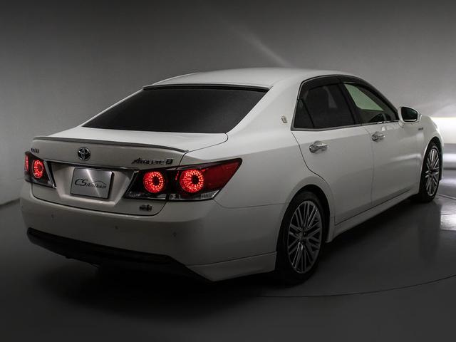 クラウンハイブリッド アスリートS (18インチスパッタリングアルミホイール)(レーダークルーズ)(プリクラッシュ)(クリアランスソナー)(シートヒーター)(ステアリングヒーター)(SDマルチナビ)(Bluetooth)(バックカメラ)(21枚目)