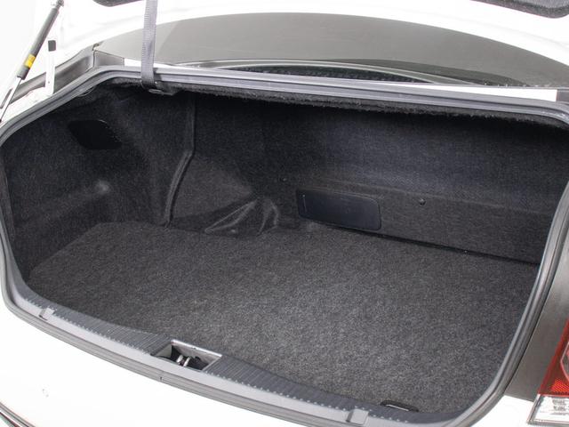 クラウンハイブリッド アスリートS (18インチスパッタリングアルミホイール)(レーダークルーズ)(プリクラッシュ)(クリアランスソナー)(シートヒーター)(ステアリングヒーター)(SDマルチナビ)(Bluetooth)(バックカメラ)(22枚目)