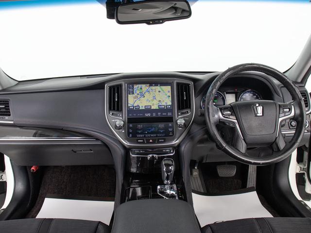 クラウンハイブリッド アスリートS (18インチスパッタリングアルミホイール)(レーダークルーズ)(プリクラッシュ)(クリアランスソナー)(シートヒーター)(ステアリングヒーター)(SDマルチナビ)(Bluetooth)(バックカメラ)(30枚目)