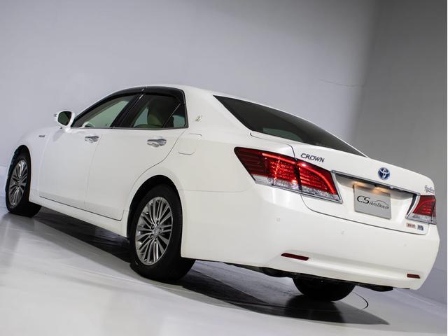 クラウンハイブリッド ロイヤルサルーン (本革シート)(オプション17インチアルミ)(衝突軽減ブレーキ)(踏み間違い防止機能)レーダークルーズ エアシート&シートヒーター Blutooth対応 レギュラーガソリン仕様 HDDマルチ(20枚目)