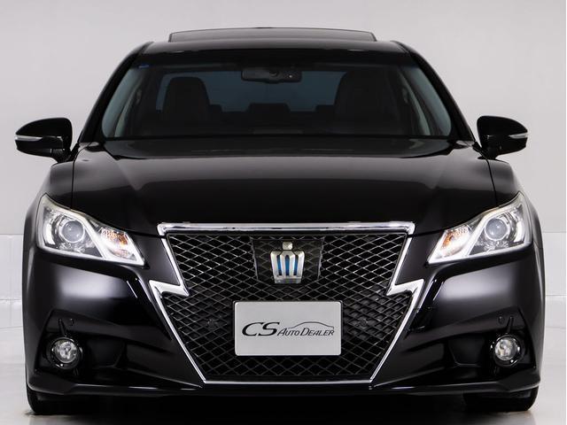 クラウンハイブリッド アスリートＳ　（サンルーフ）（黒本革シート）（オプション１８インチアルミ）（衝突軽減ブレーキ）（踏み間違い防止機能）レーダークルーズ　エアシート　シートヒーター　Ｂｌｕｅｔｏｏｔｈ対応　レギュラーガソリン仕様（15枚目）