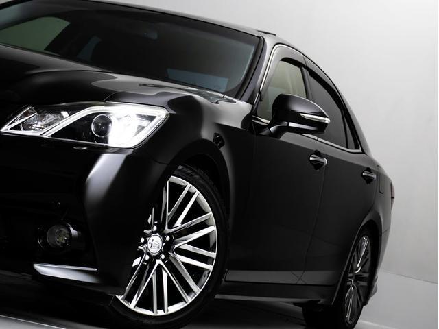 クラウンハイブリッド アスリートＳ　（サンルーフ）（黒本革シート）（オプション１８インチアルミ）（衝突軽減ブレーキ）（踏み間違い防止機能）レーダークルーズ　エアシート　シートヒーター　Ｂｌｕｅｔｏｏｔｈ対応　レギュラーガソリン仕様（25枚目）