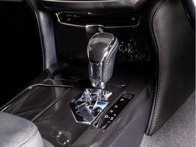 クラウンハイブリッド アスリートＳ　（サンルーフ）（黒本革シート）（オプション１８インチアルミ）（衝突軽減ブレーキ）（踏み間違い防止機能）レーダークルーズ　エアシート　シートヒーター　Ｂｌｕｅｔｏｏｔｈ対応　レギュラーガソリン仕様（37枚目）