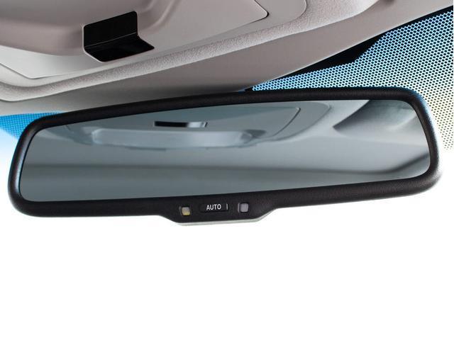 クラウンハイブリッド アスリートＳ　（サンルーフ）（黒本革シート）（オプション１８インチアルミ）（衝突軽減ブレーキ）（踏み間違い防止機能）レーダークルーズ　エアシート　シートヒーター　Ｂｌｕｅｔｏｏｔｈ対応　レギュラーガソリン仕様（44枚目）