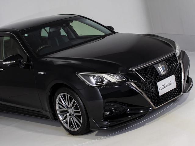 クラウンハイブリッド アスリートＳ　Ｊ－フロンティアリミテッド　後期型（禁煙車）（特別仕様社）（オプション１８インチアルミ）（新品タイヤ）（フルエアロ）トヨタセーフティセンス　衝突軽減ブレーキ　踏み間違い防止機能　車線逸脱抑制機能ＬＤＡ　オートハイビーム　ＳＤナビ（5枚目）