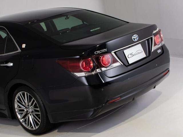 クラウンハイブリッド アスリートＳ　Ｊ－フロンティアリミテッド　後期型（禁煙車）（特別仕様社）（オプション１８インチアルミ）（新品タイヤ）（フルエアロ）トヨタセーフティセンス　衝突軽減ブレーキ　踏み間違い防止機能　車線逸脱抑制機能ＬＤＡ　オートハイビーム　ＳＤナビ（22枚目）