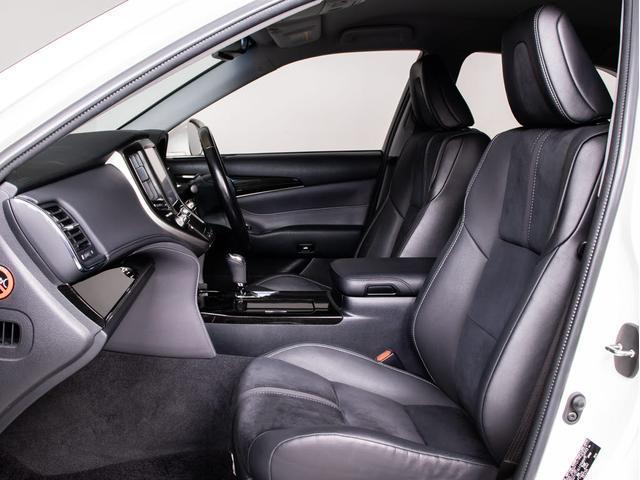 クラウンハイブリッド アスリートＳ　Ｊ－フロンティアリミテッド　後期型（禁煙車）（特別仕様車）（オプション１８インチアルミ）（新品タイヤ）トヨタセーフティセンス　衝突軽減　踏み間違い防止機能　レーダークルーズ　車線逸脱抑制ＬＤＡ　専用インテリア＆エクステリア（35枚目）