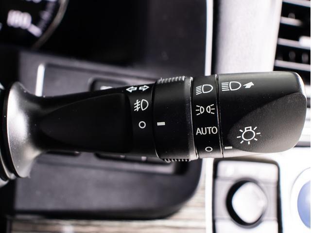 クラウンハイブリッド アスリートＳ　Ｊ－フロンティアリミテッド　後期型（禁煙車）（特別仕様車）（オプション１８インチアルミ）（新品タイヤ）トヨタセーフティセンス　衝突軽減　踏み間違い防止機能　レーダークルーズ　車線逸脱抑制ＬＤＡ　専用インテリア＆エクステリア（42枚目）