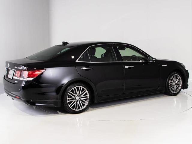 クラウンハイブリッド アスリートＧ　後席モニター　後期型（禁煙車）（黒本革シート）（オプション１８インチアルミ）（フルエアロ）（衝突軽減ブレーキ）（踏み間違い防止機能）レーダークルーズ　パーキングアシスト　Ｂｌｕｅｔｏｏｔｈ　ＳＤマルチ（19枚目）