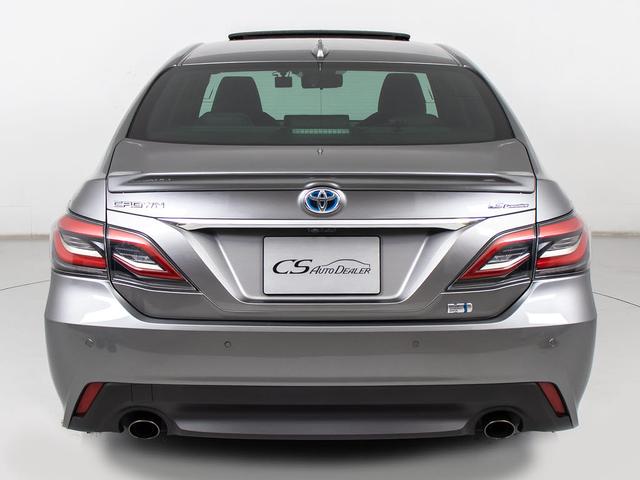 クラウンハイブリッド Ｇ－エグゼクティブ　（禁煙車）（後期型）（サンルーフ）（黒本革）（パノラミックビュー）（デジタルインナーミラー）（１２．３インチＳＤマルチナビ）（シートヒーター）（エアシート）（レーダークルーズ）（プリクラッシュ）（17枚目）