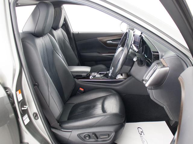 クラウンハイブリッド Ｇ－エグゼクティブ　（禁煙車）（後期型）（サンルーフ）（黒本革）（パノラミックビュー）（デジタルインナーミラー）（１２．３インチＳＤマルチナビ）（シートヒーター）（エアシート）（レーダークルーズ）（プリクラッシュ）（30枚目）